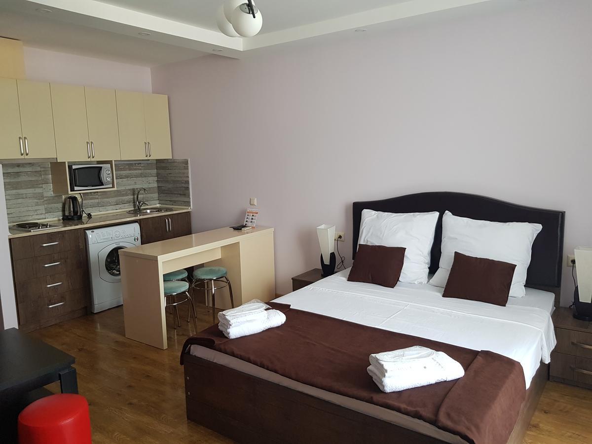 Viva Blue Batumi Aparthotel Kültér fotó